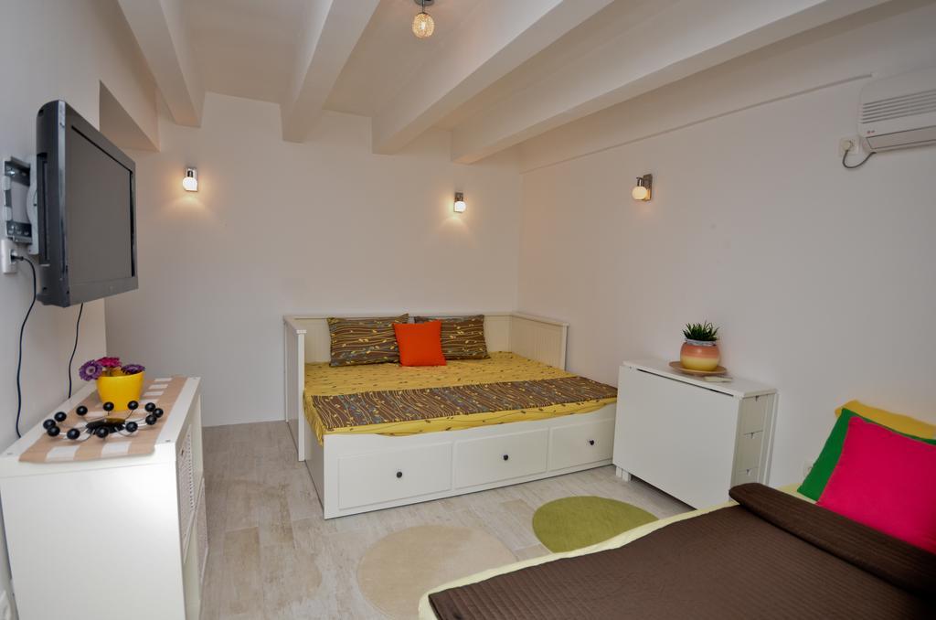 Alex Apartments Budva Zimmer foto